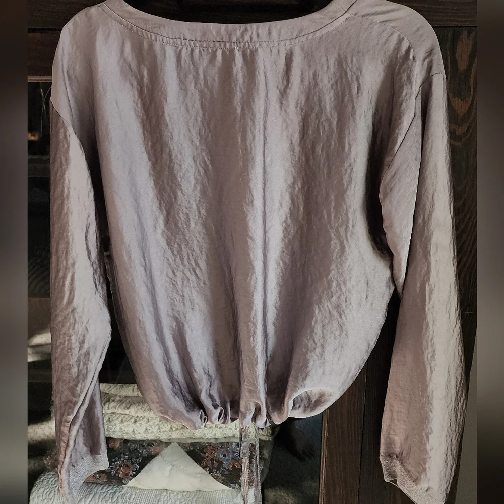 Zara Lavender Long Sleeve Top - Picture 3 of 3